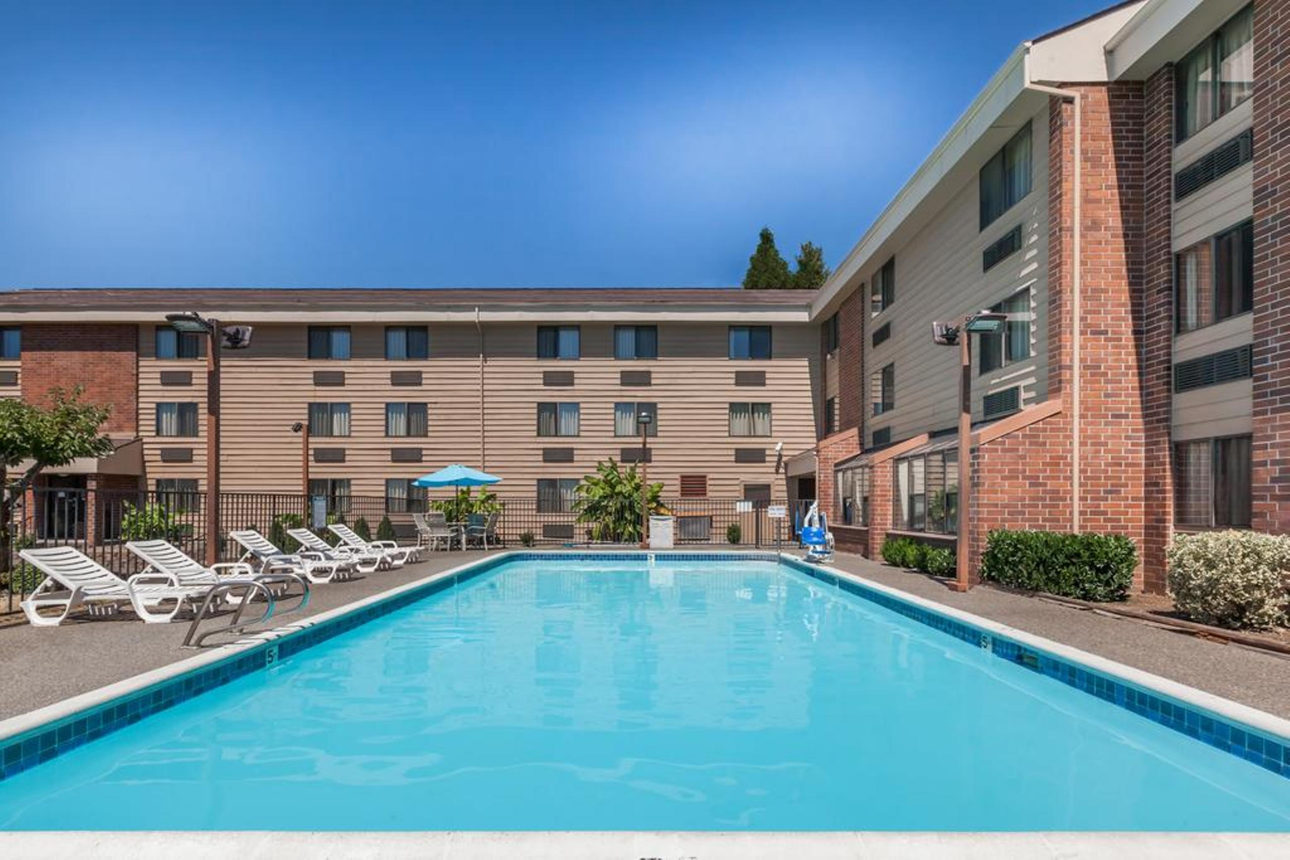 Quality Inn & Suites Clackamas - Portland Luaran gambar