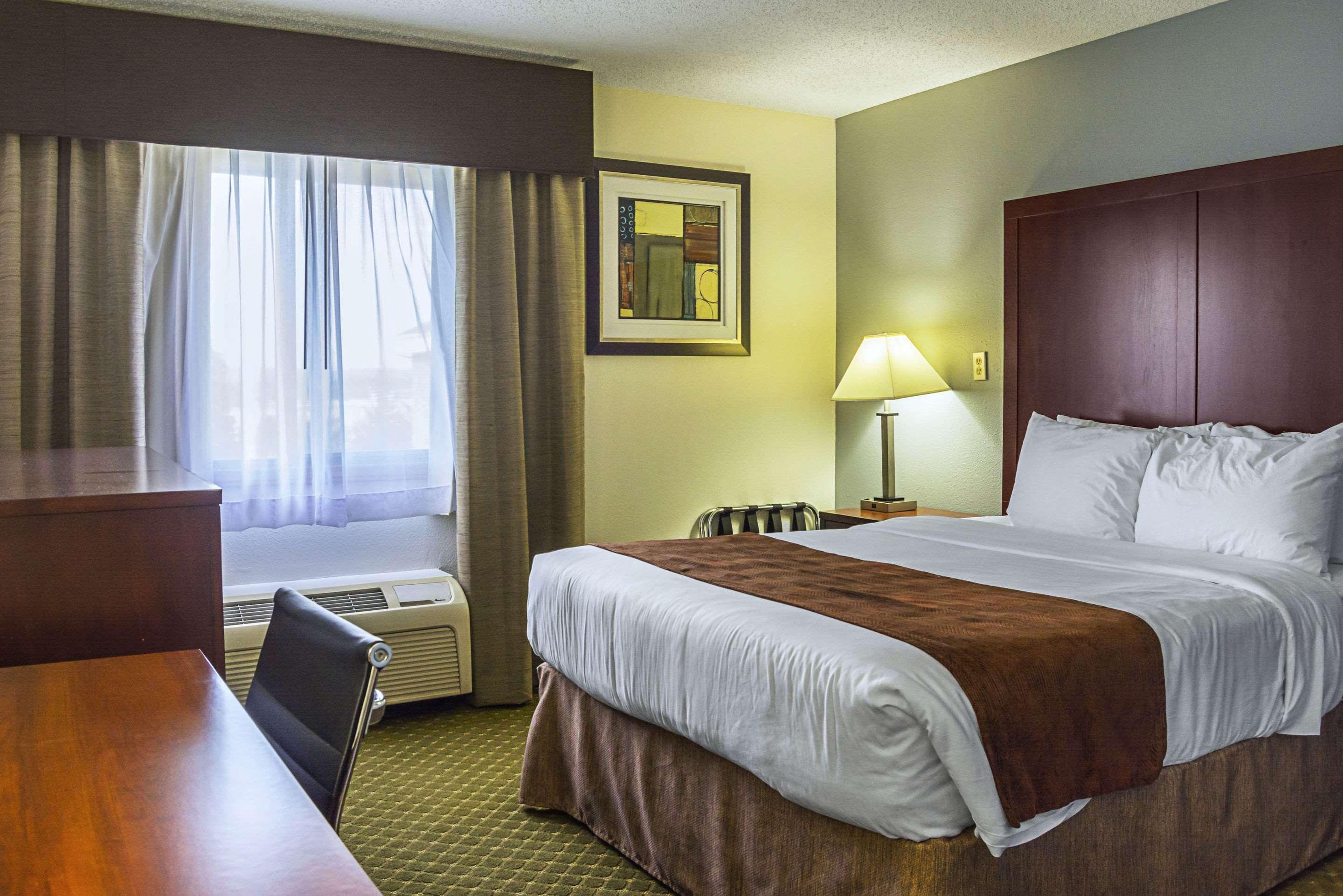 Quality Inn & Suites Clackamas - Portland Luaran gambar