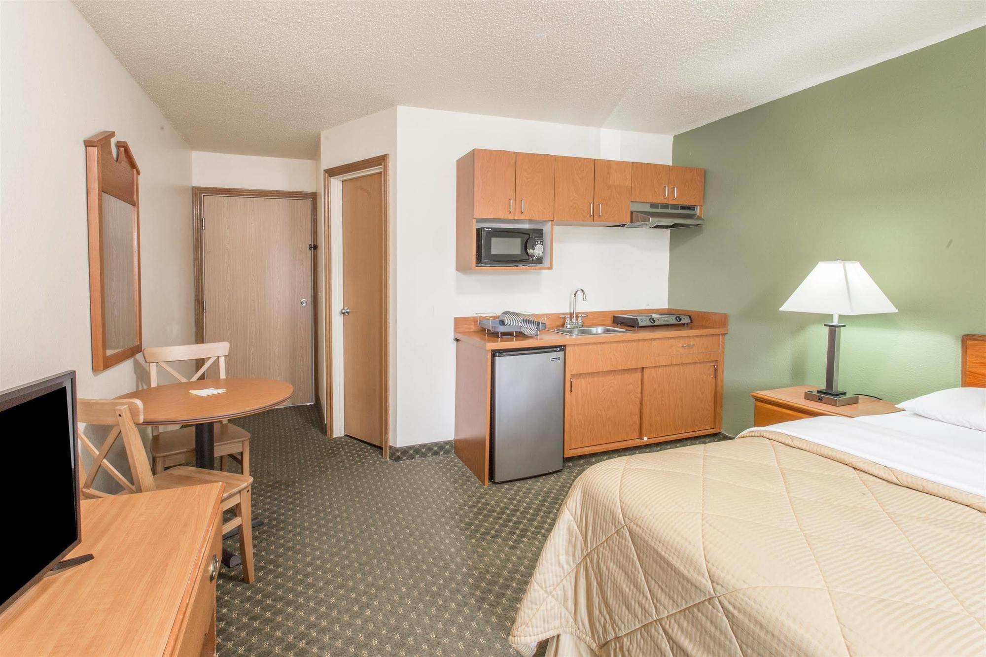 Quality Inn & Suites Clackamas - Portland Luaran gambar