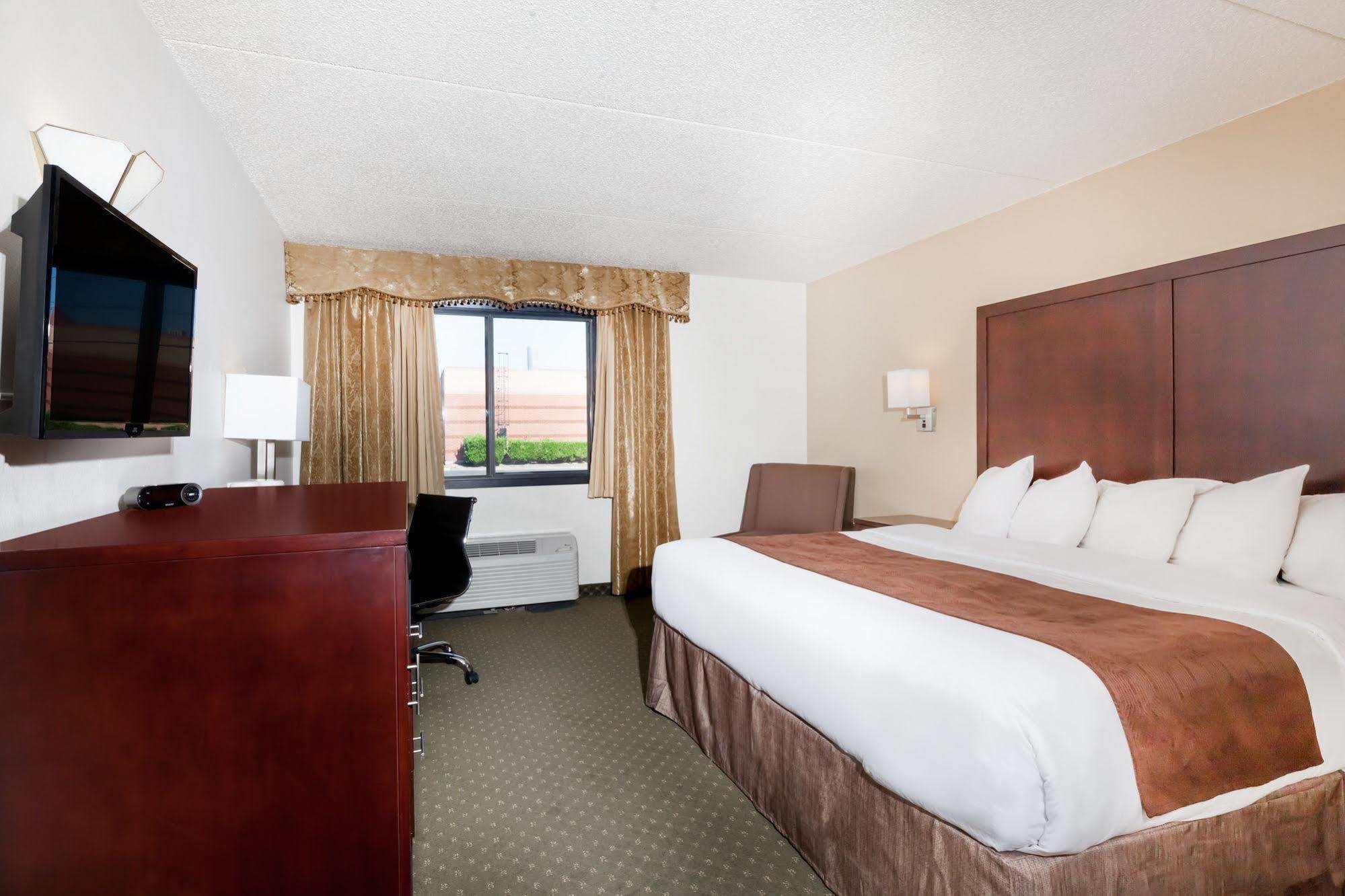 Quality Inn & Suites Clackamas - Portland Luaran gambar