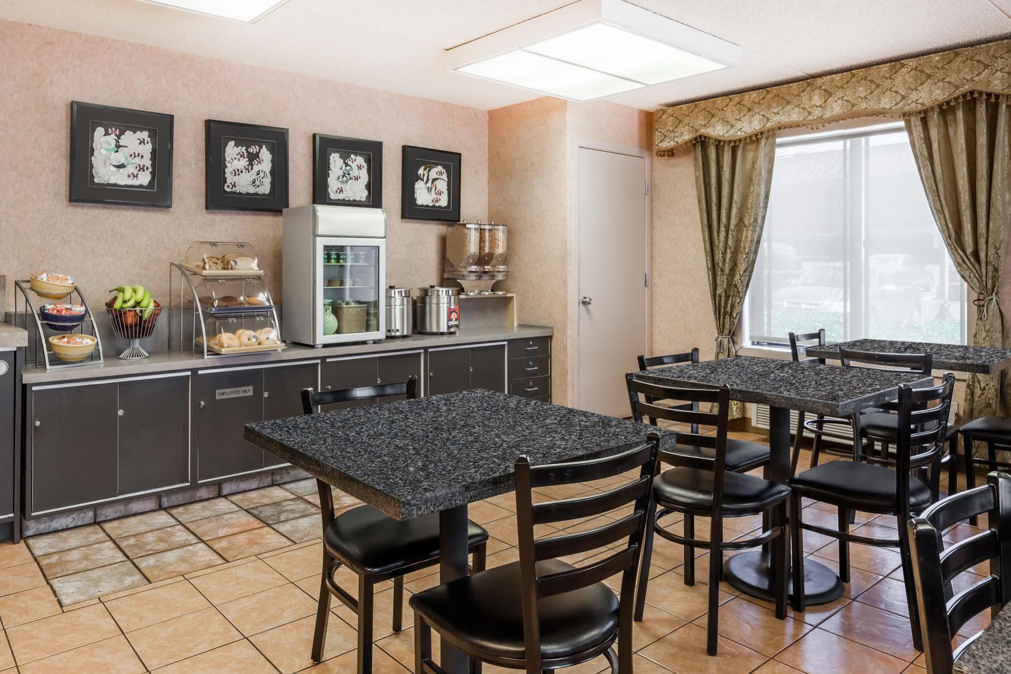Quality Inn & Suites Clackamas - Portland Luaran gambar